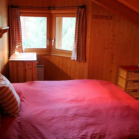 Four Seasons 1 - 1 Bedroom Apartment *