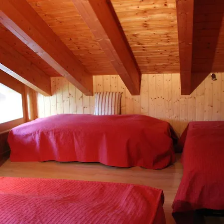 Four Seasons 1 - 1 Bedroom Apartment *