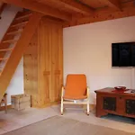 Four Seasons 1 - 1 Bedroom Apartment